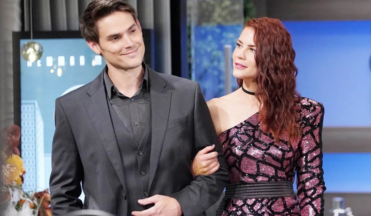 Behold: Photos of Young & Restless’ Mark Grossman and Courtney Hope On Holiday in Mexico (9) Behold: Photos of Young & Restless’ Mark Grossman and Courtney Hope On Holiday in Mexico (9)